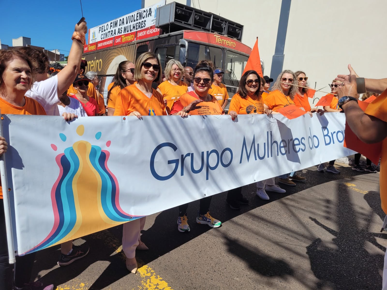 Passos de Solidariedade, Força e Conscientização: Franca se Une pelo Fim da Violência contra Mulheres e Meninas