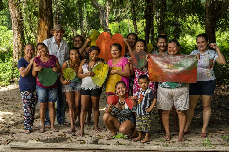Dia da Mulher: 90% do artesanato brasileiro é produzido por mulheres