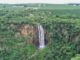 Terra da Gente revela altura de cachoeira no Parque Furnas do Bom Jesus em Pedregulho