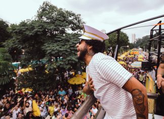 Emicida no bloco Quilombo Lab, em 2020 Créditos: Jef Delgado / Acervo: Lab Fantasma